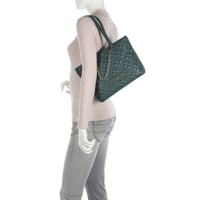 شنطة لوف موسكينو الفاخرة