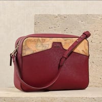 شنطه الفيرو مارتيني عنابي محمر