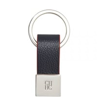 سلسلة مفاتيح جلد كارولينا كحلي