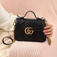 شنطة قوتشي بسلسلة كتف أسود