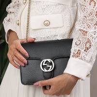 شنطه قوتشي مربع فاخره اسود