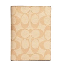 محفظة كوتش جواز السفر كاكي