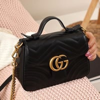 شنطة قوتشي بسلسلة كتف أسود