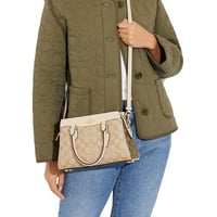 شنطة كوتش دارسي صغيرة بيج