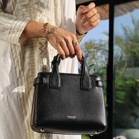 شنطة بربري مني أسود