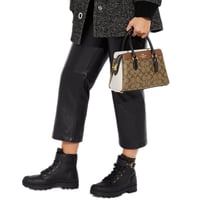 شنطة كوتش دارسي صغيرة بني