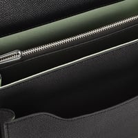 شنطة توس لارو نيو سوداء