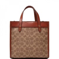 شنطة يد من كوتش لون بني