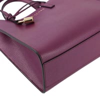 شنطة مارك جاكوبس جلد عنابي