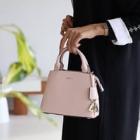 شنطه دكني بلون وردي مقاس سمول