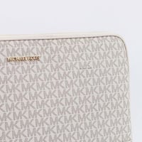 شنطة لاب توب مايكل كورس بيضاء