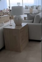 طاوله جانبية رخام ترافينتينو