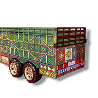 لوري مورسيدس جامبو 49x17cm