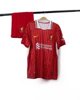 طقم ليفربول الاساسي 2024/2025 خامة الجمهور