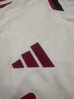 تيشيرت ليفربول الاحتياط نسخة الاعبين موسم 2025/202...