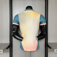 تيشيرت مانشستر سيتي الرابع 24/25 نسخة اللاعبين