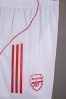 طقم نادي ارسنال الاساسي تصميم فئة الاعبين 2025/202...