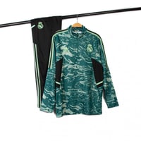 طقم بلوفر تمارين ريال مدريد شتوي 2023-2022