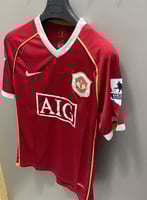 تيشيرت مانشستر يونايتد كلاسيك 07-2006 ب اسم ورقم ر...