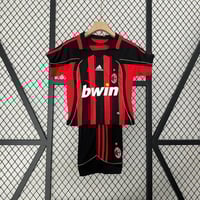 طقم ميلان كلاسيك اطفال وولادي 2006/07