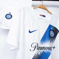 طقم انتر ميلان الايطالي الابيض 2024-2023