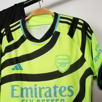 طقم ارسنال الثاني 2024-2023