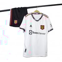 طقم مانشستر يونايتد الابيض 2023-2022