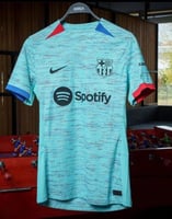 تيشيرت برشلونة الثالث 2024-2023 نسخة اللاعبين