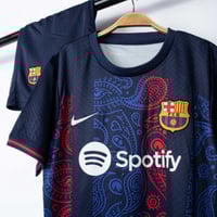 طقم برشلونة اصدار خاص 2024-2023