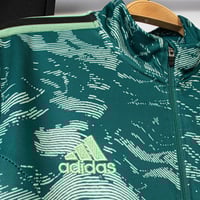 طقم بلوفر تمارين ريال مدريد شتوي 2023-2022