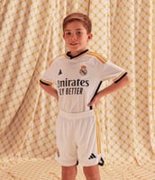 طقم ريال مدريد اطفال 2024-2023
