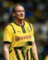 تيشيرت بروسيا دورتموند دوري الابطال 2024/2025