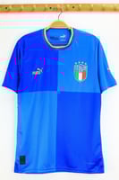 طقم منتخب ايطاليا 2023-2022