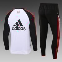 طقم تمارين بلوفر مانشستر يونايتد 2023-2022