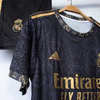 طقم ريال مدريد اصدار خاص 2024-2023