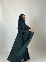 حرير بشت أخضر