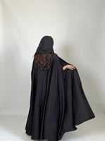 حرير بشت أسود