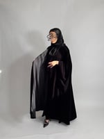 بشت مخمل أسود