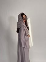 عبايه رمادي فاتح