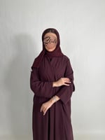 عبايه عنابي