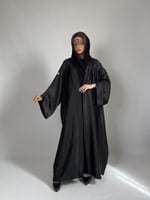 عبايه كاجوال أسود