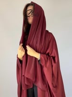 حرير بشت عنابي