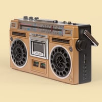 مسجّل - مشغّل كاسيت | ذهبي