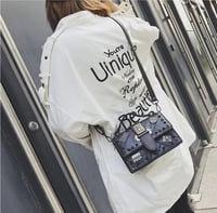 حقيبة Clever Jinny الأنيقة