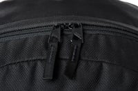 حقيبة ظهر رياضية للجنسين اسينشالز سيزونال من اديدا...