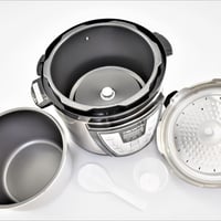 قدر ضغط كهربائي نيوتس 4 لتر