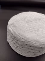 طاقية قصب منقط فضي