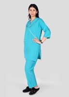 زي عاملات كشميري بتصميم دانتيل