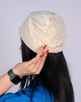 طاقية رأس نسائية مقوى كبير