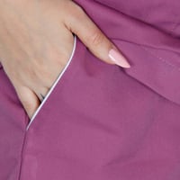 سكراب طبي لون زهري وخطوط بيضاء